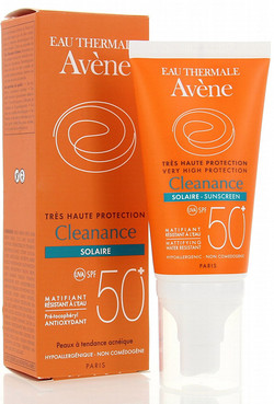 Фото Солнцезащитная эмульсия Avene Very High Protection Cleanance Solaire SPF 50+