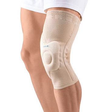 Лівий динамічний бандаж для комплексного лікування болю в колінному суглобі Bauerfeind GenuTrain® A3 фото