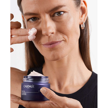 омолоджуючий крем для сухої шкіри обличчя caudalie premier cru the rich cream фото