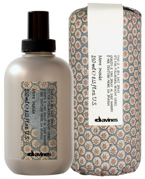 Спрей з морською сіллю для об'ємних вільних укладок Davines More Inside Sea Salt Spray фото