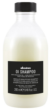 Шампунь для абсолютной красоты волос Davines Oi Absolute Beautifying Shampoo With Roucou Oil фото